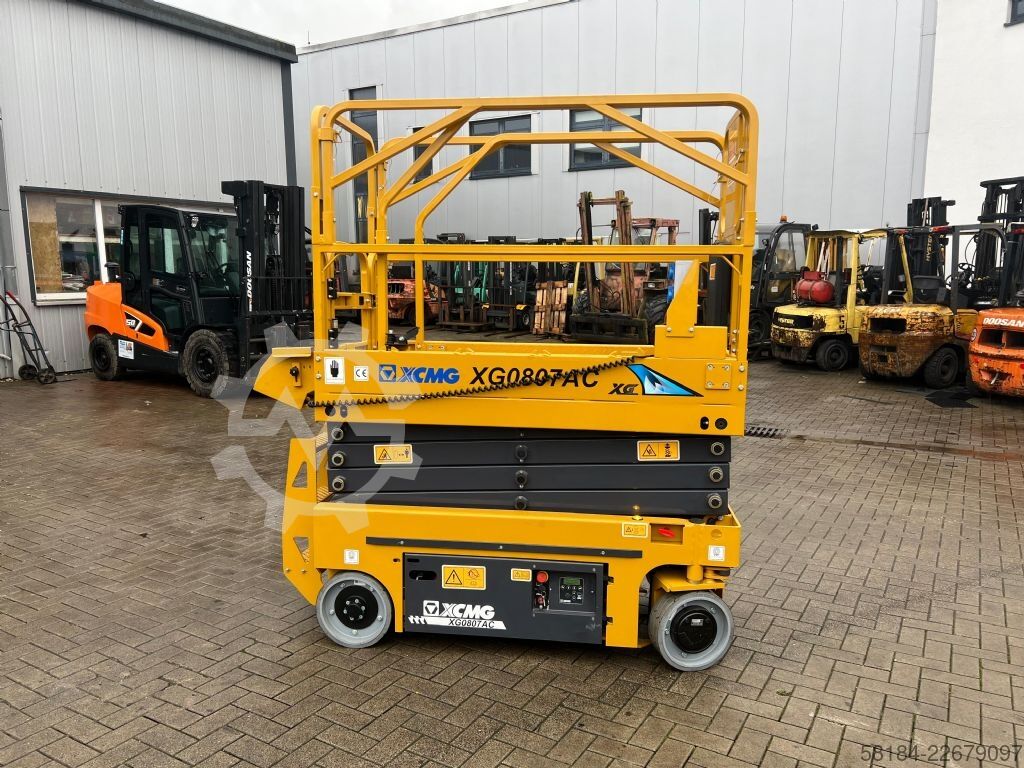 Scissor lift Genie GS-4047