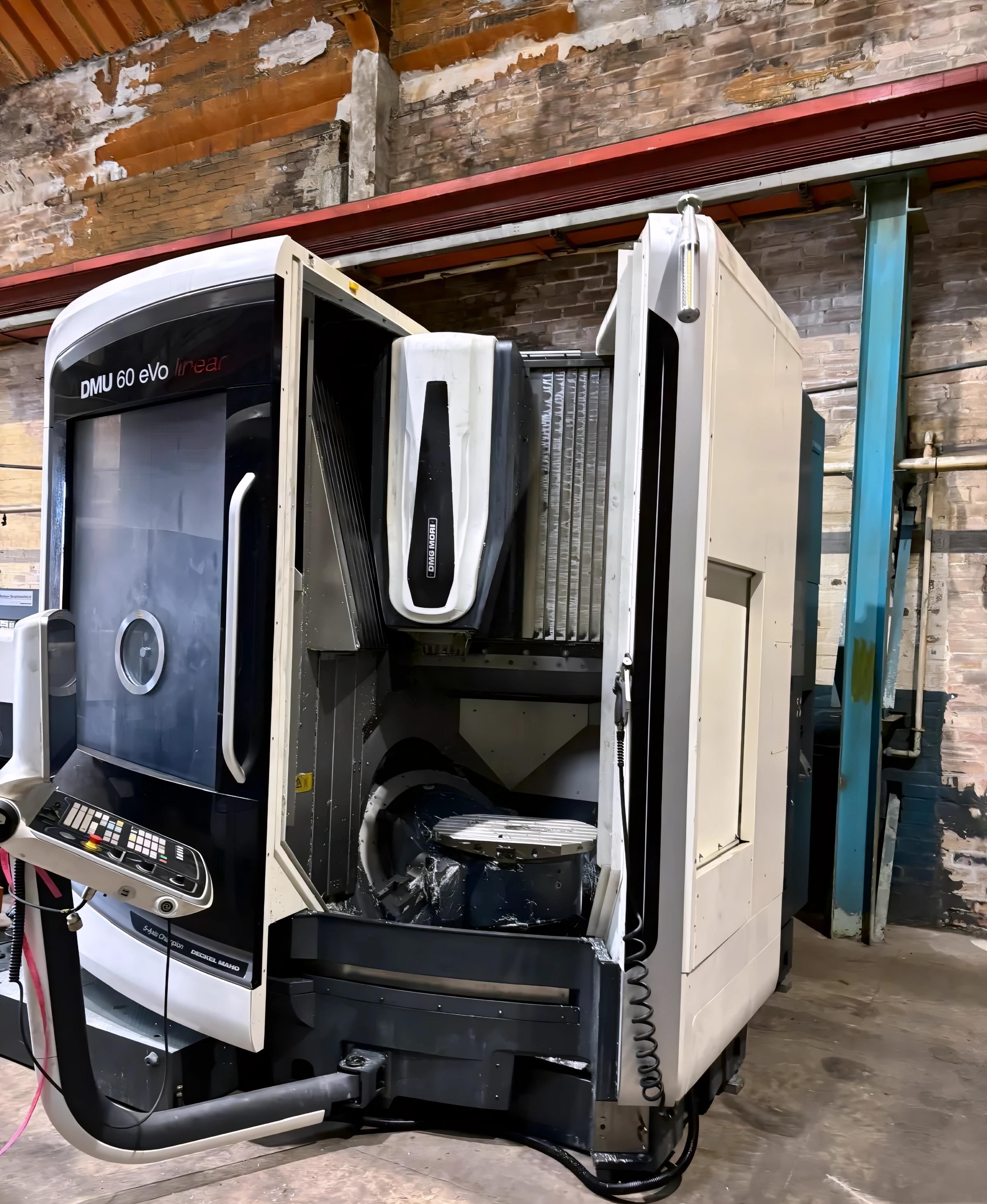 Centre d'usinage 5 axes DMG MORI DMU 60 eVo Linear