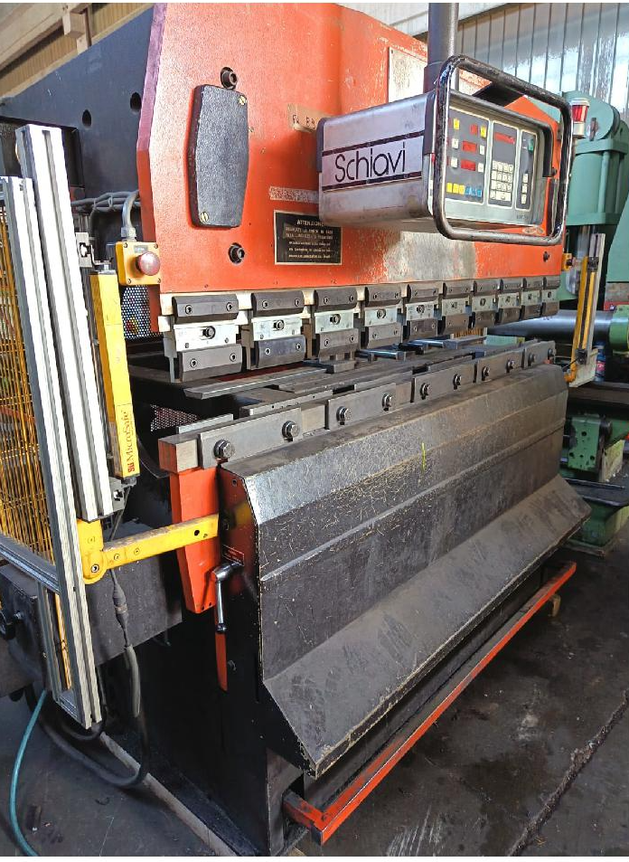 TASK 84 PRESSE PLIEUSE SCHIAVI RG 50/20 2000 X 50 TONNES HYDRAULIQUE