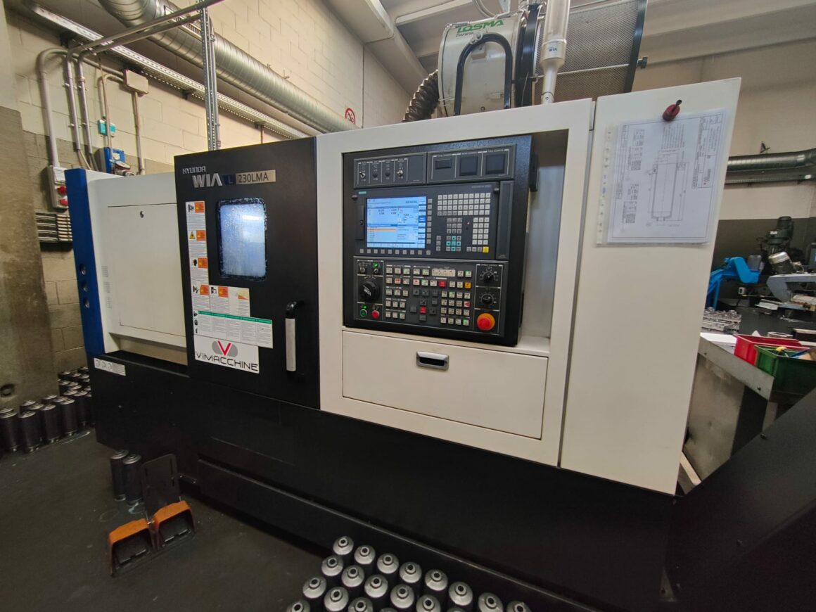 Tour cnc HYUNDAI L230 LMA