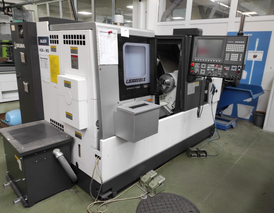 Tour motorisé cnc OKUMA LB 3000 EX-II d'occasion