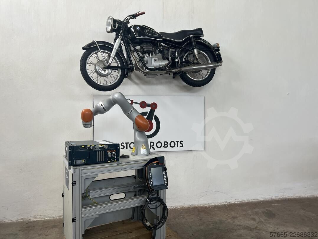 Industrial robot KUKA LBR iiwa 7 R800 KRC4 Sunrise