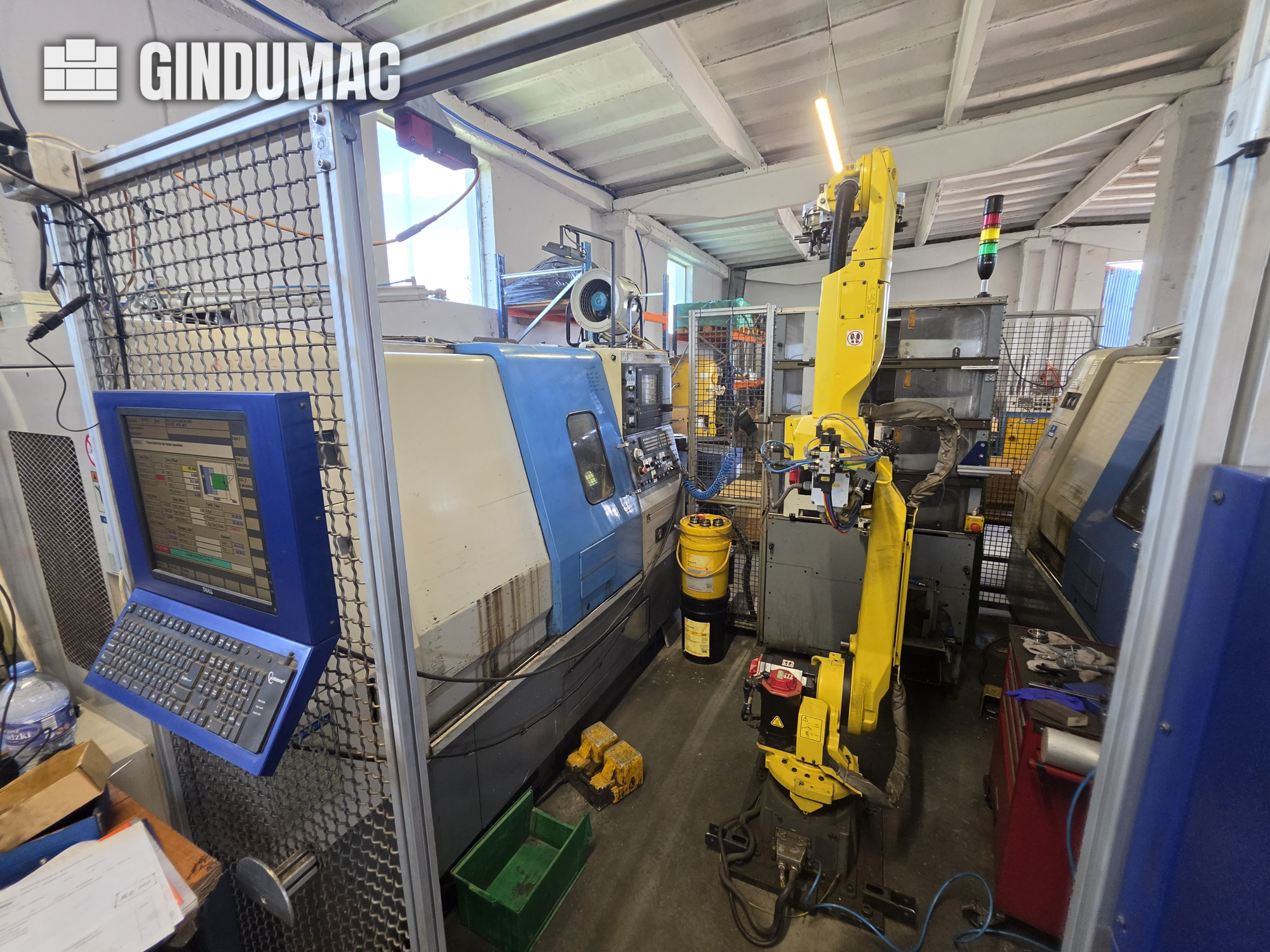 Tour CNC Hyundai HIT-200C + FANUC M-20iA