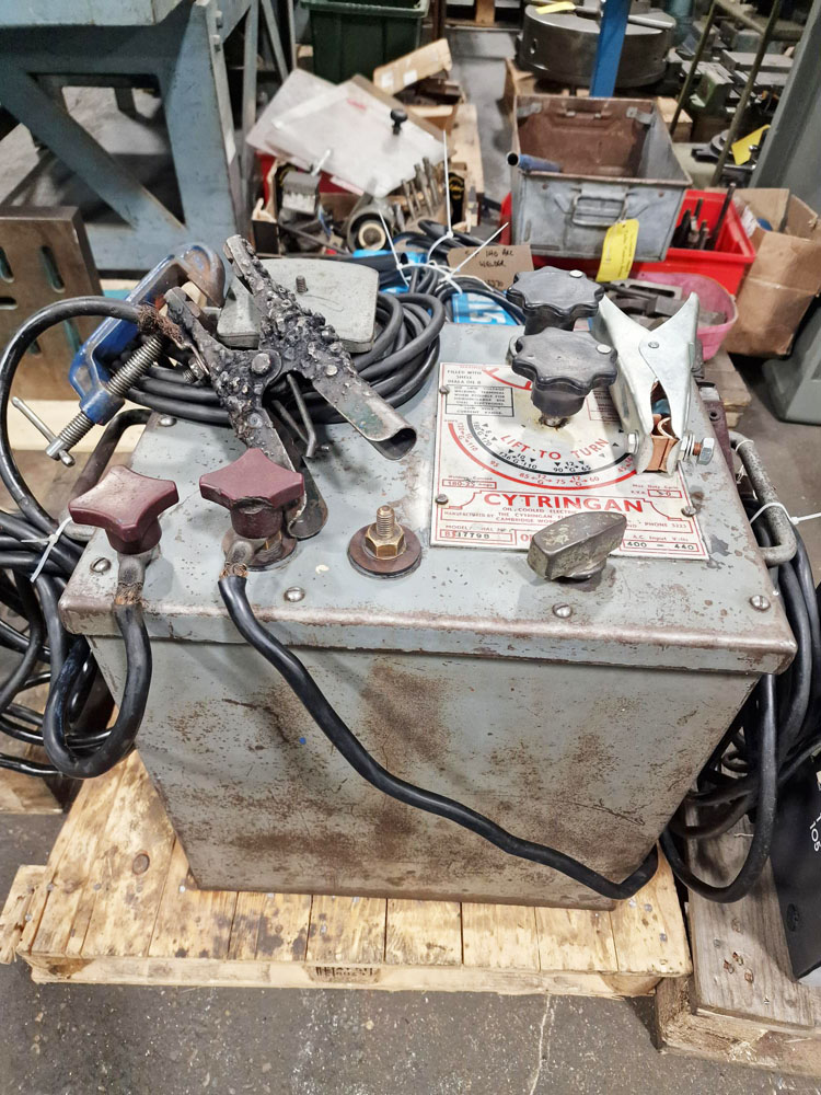 POSTE À SOUDER À ARC ÉLECTRIQUE CYTRINGAN 180 AMP À REFROIDISSEMENT HUILE