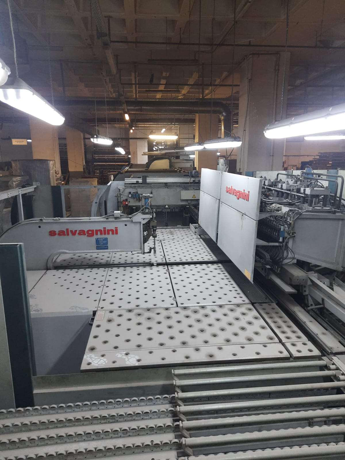 Poinçonneuse à cnc Salvagnini S4.SYS+P4.SYS