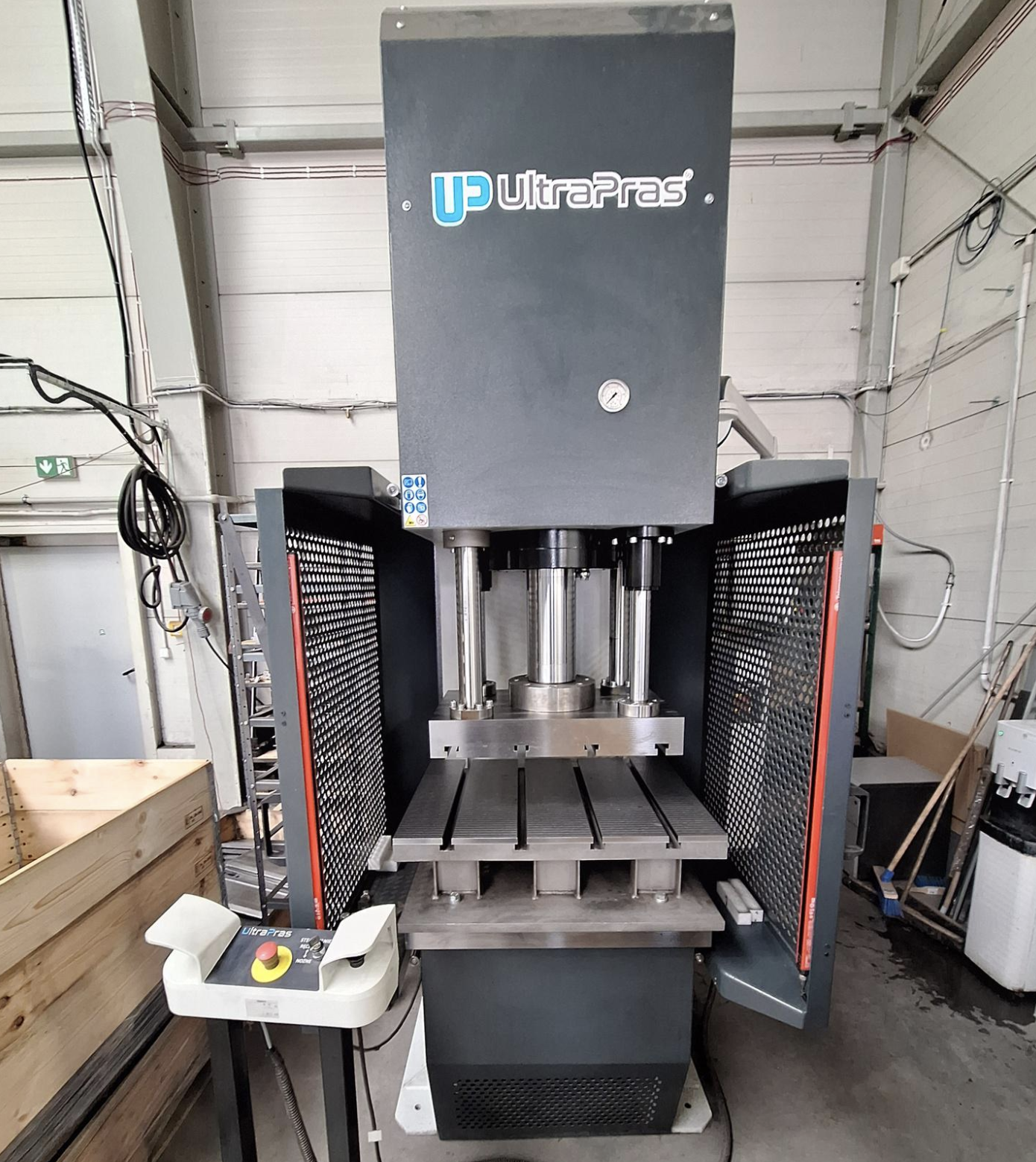 Presse hydraulique ULTRAPRAS UPV100TT SPECIAL