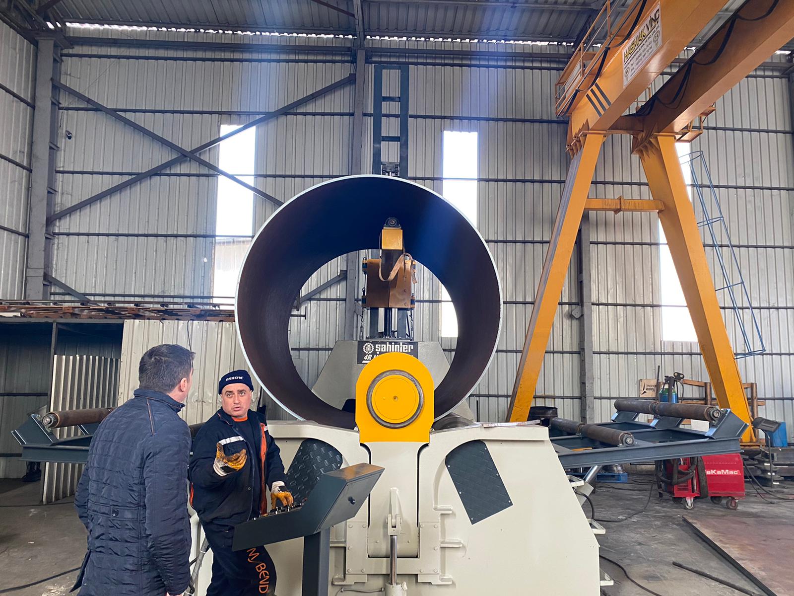 Rouleuse à 4 rouleaux Sahinler HSS 30-550