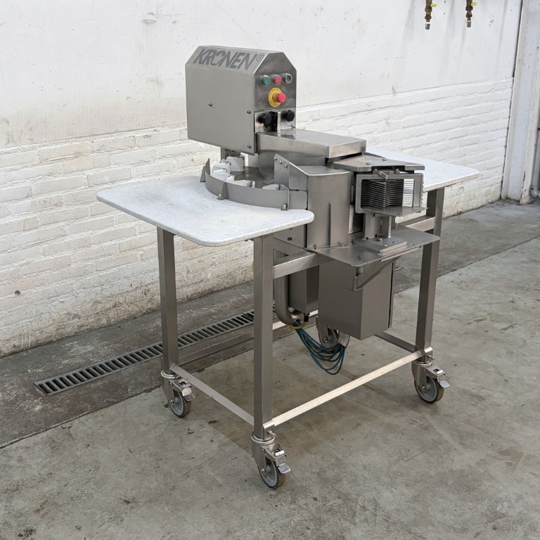 Machine de découpe, lavage et blanchiment de fruits et légumes Kronen Tona S