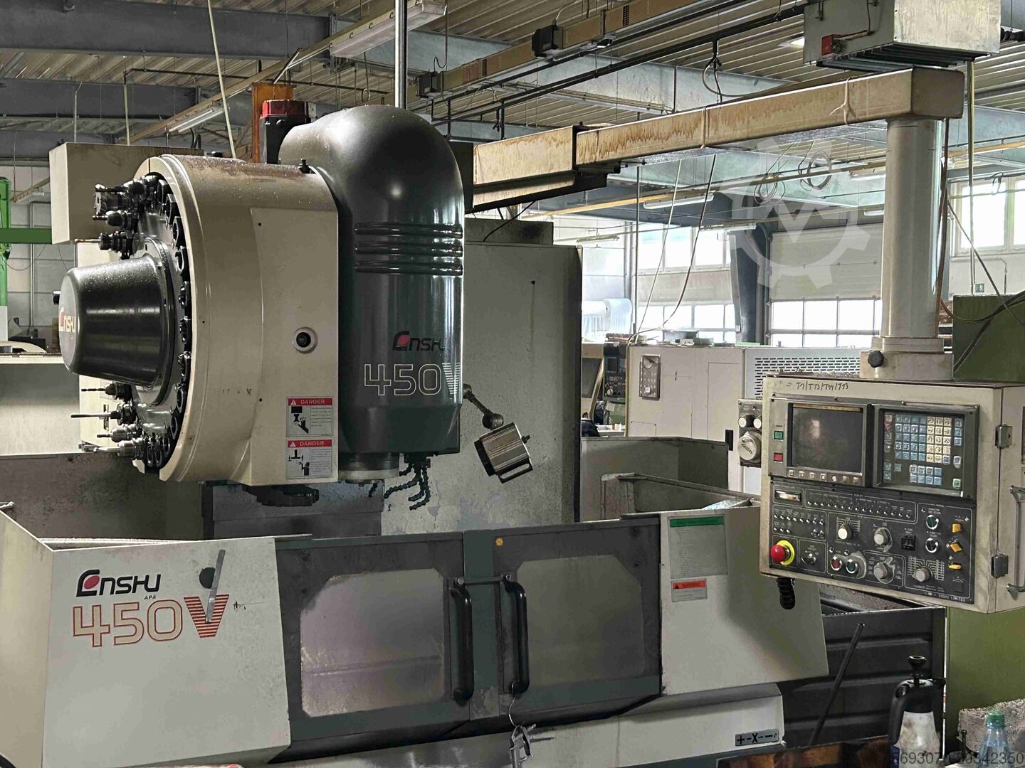 Vertical CNC machining center Enshu 450 V