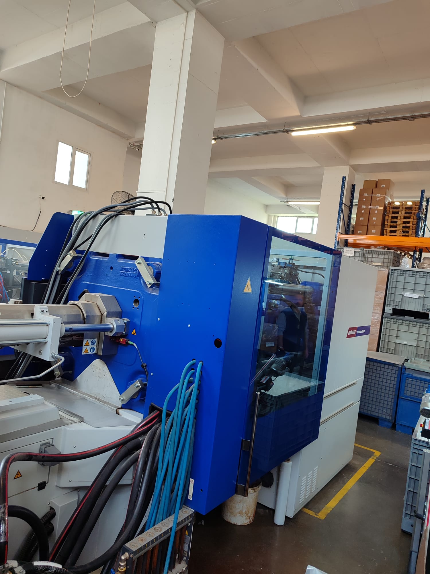 Presse à injecter BATTENFELD SmartPower 240/1330 Unilog B8 Bonne affaire