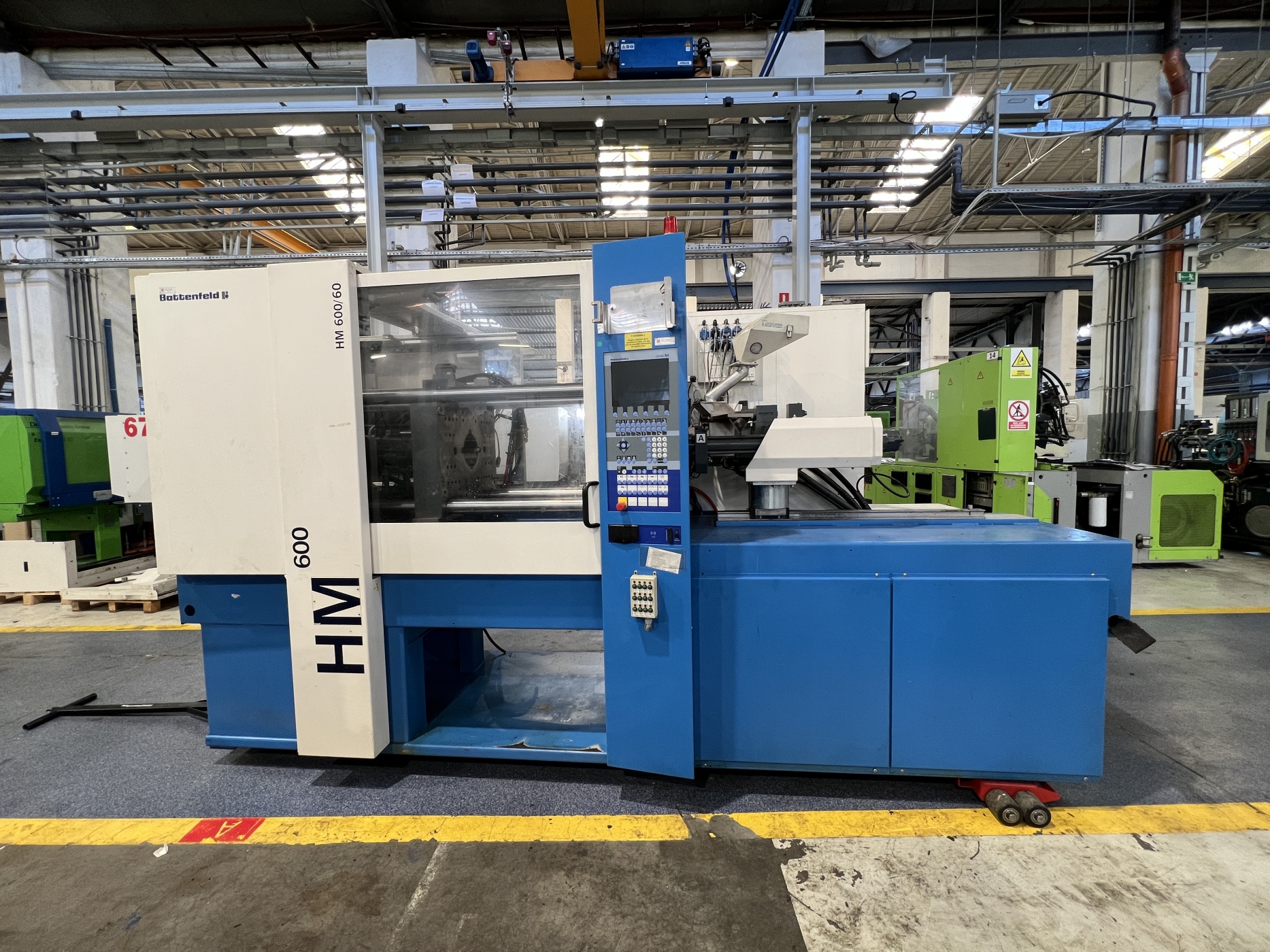 Presse à injecter Battenfeld HM 600/60