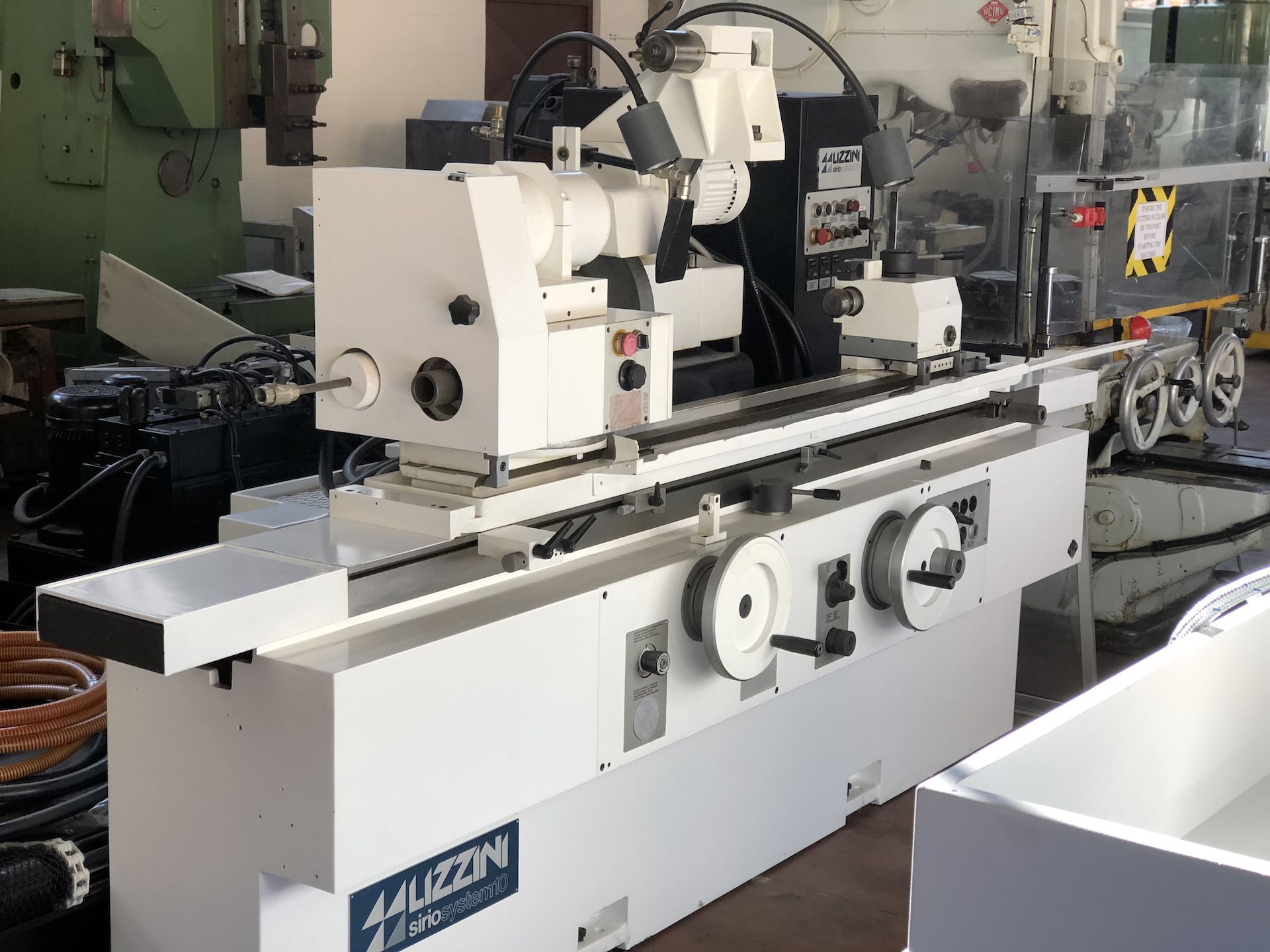 Rectifieuse cylindrique LIZZINI SIRIO SYSTEM 10 d'occasion