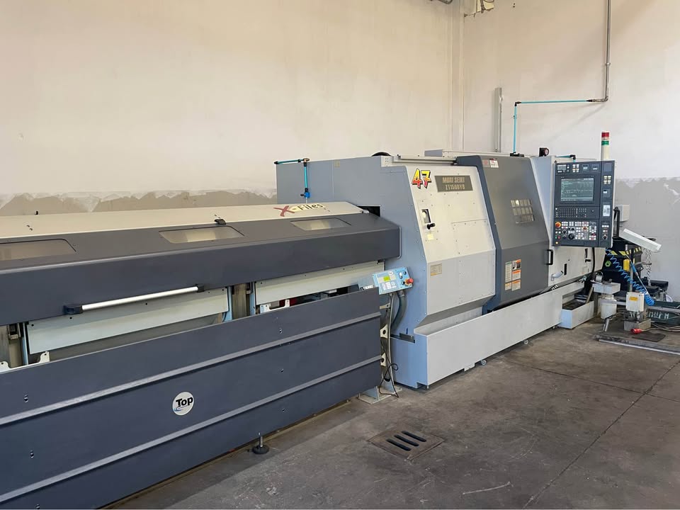 Tour CNC avec ravitailleur de barres Mori Seiki ZT 1500 YB d'occasion