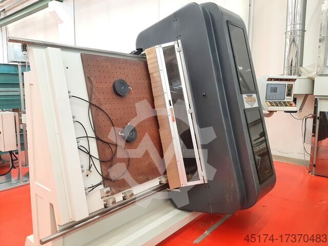 CNC machining center SCM Record 242