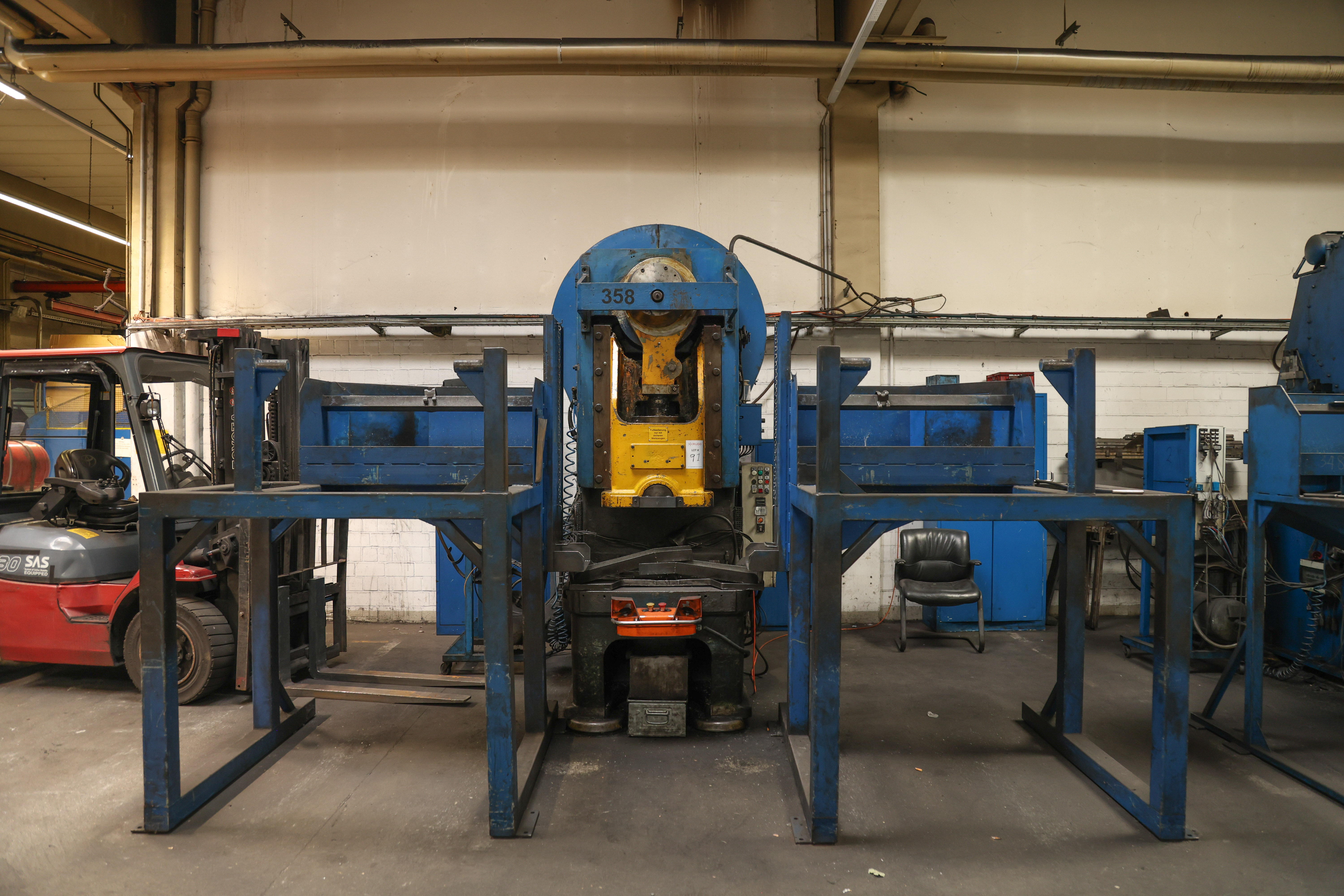Presse d’ébavurage Edelhoff AZR 160