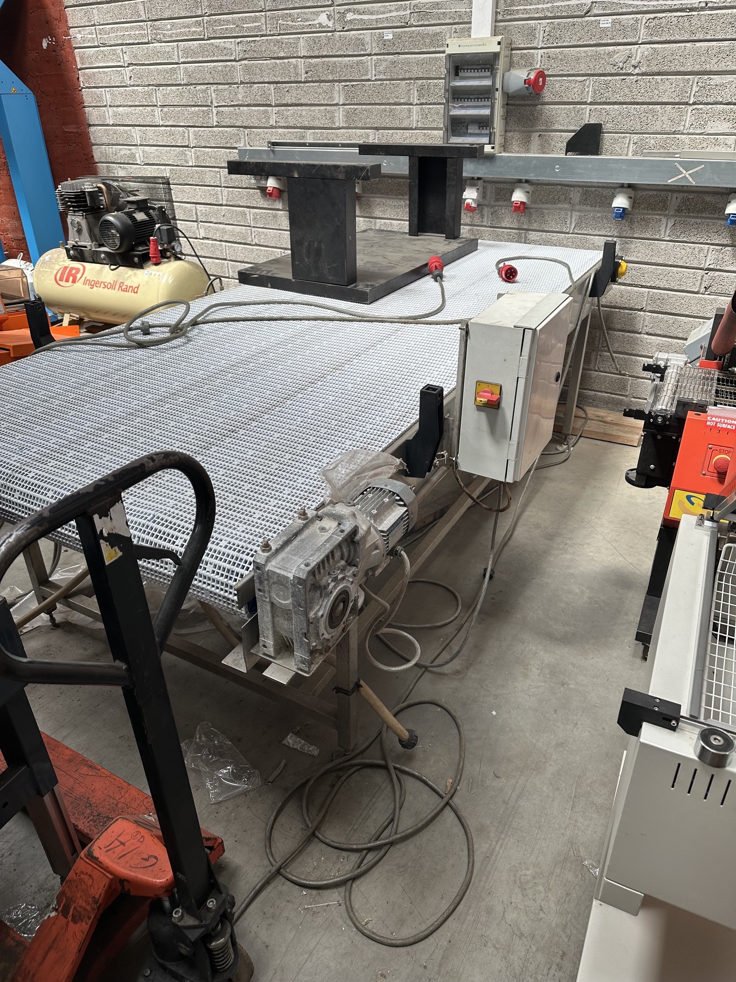 Convoyeur UPM DYNA ST 3M