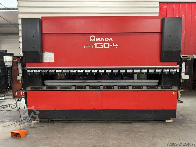 Punching yoke, punching unit, punching tool SUPRA-CLAP C12.300