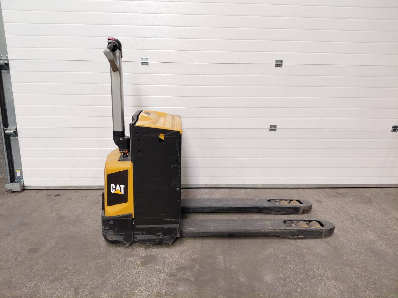 Transpalette Caterpillar NPP20N2
