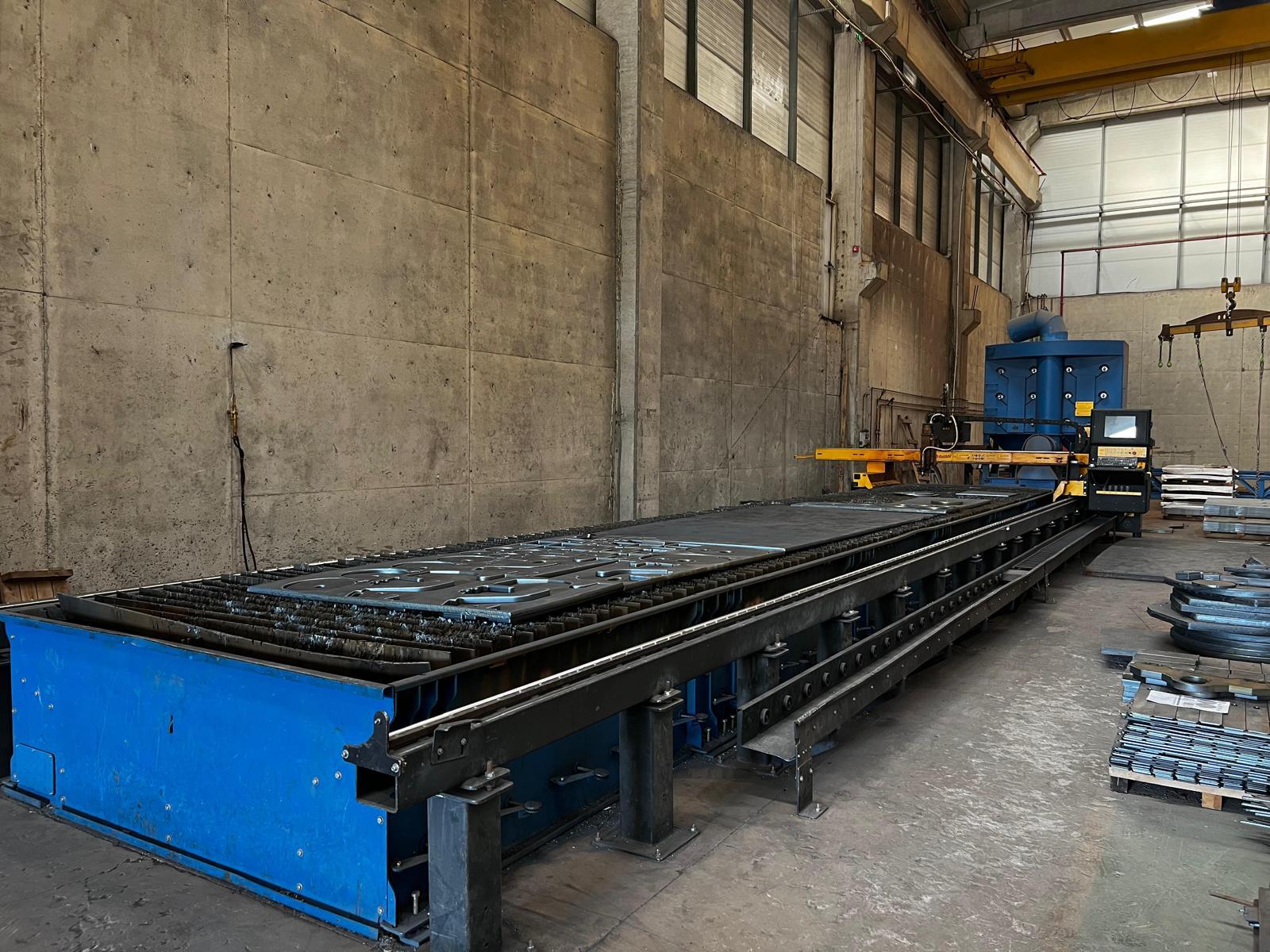 Machine de découpe plasma / gaz Ajan G 260A