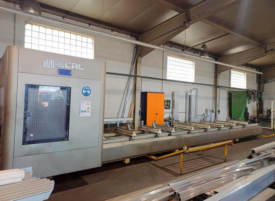 Centre d'usinage 5 axes Mecal MC302 GEOS-5