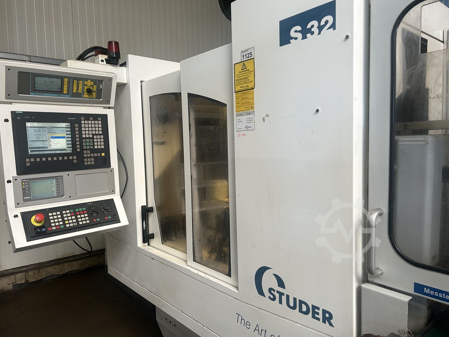 Cylindrical grinding machine Studer S32
