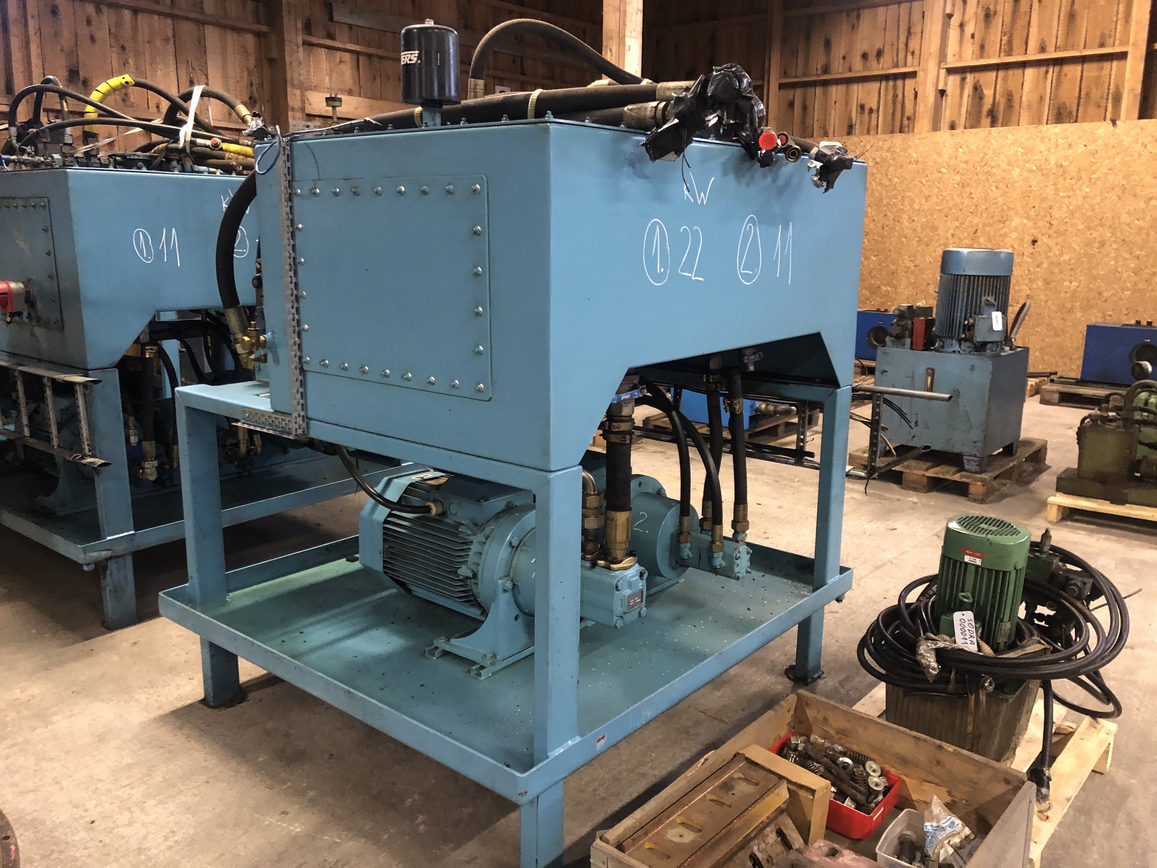 Presse hydraulique INAB hydraulic station
