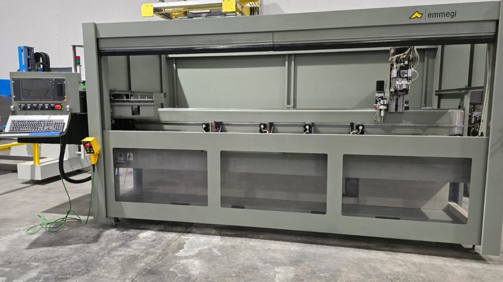 Centre d'usinage CNC pour le bois Emmegi Phantomatic T4 A