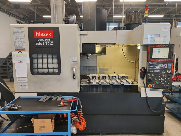 Centre d'usinage vertical Mazak VCN 510 C II d'occasion