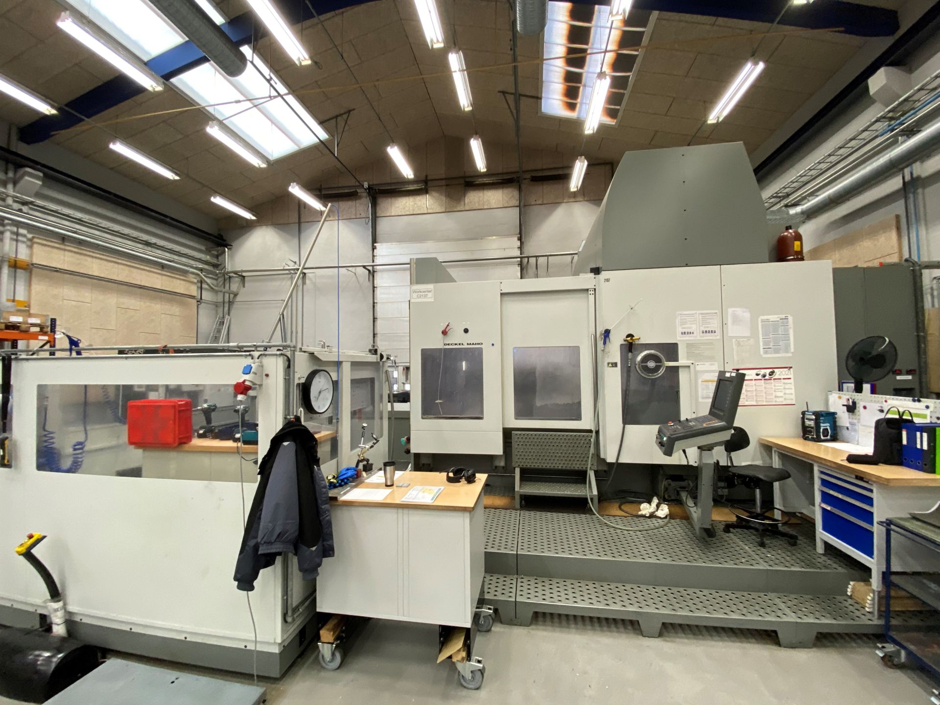 Centre d'usinage 5 axes Deckel maho DMC 200U Bonne affaire