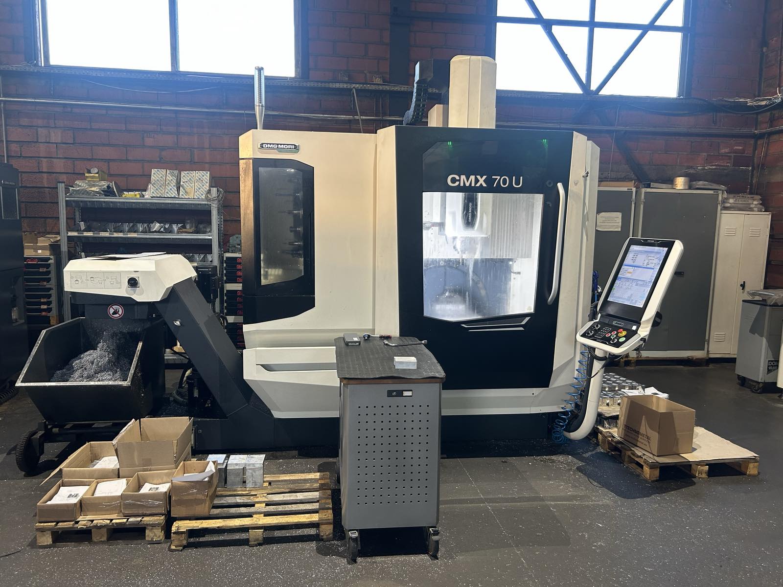 Centre d'usinage 5 axes DMG MORI CMX 70 U