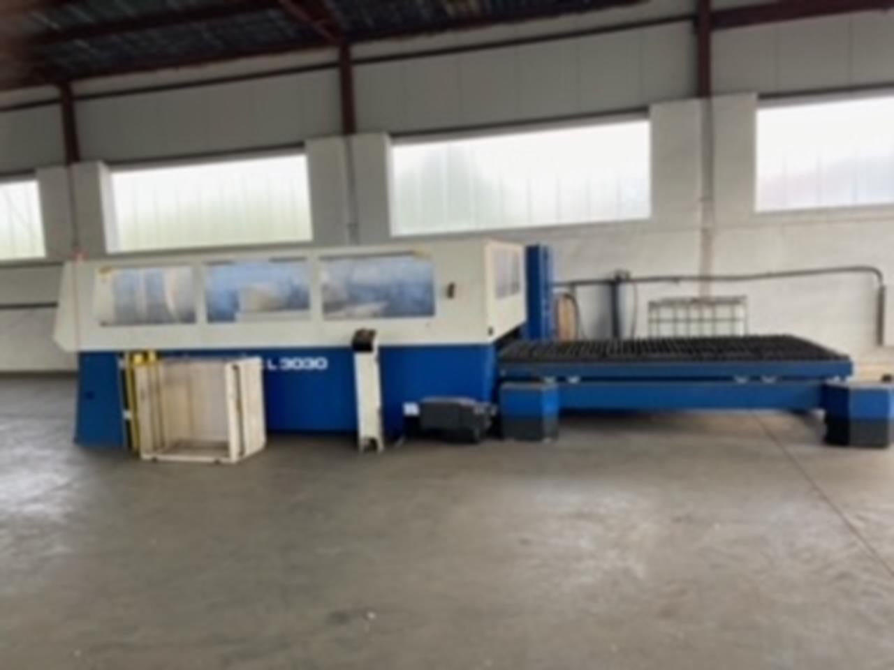 Machine de découpe laser TRUMPF L 3030 Bonne affaire