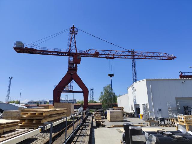 Pont roulant Vítkovice, mostáreň Brezno MB-1645 P
