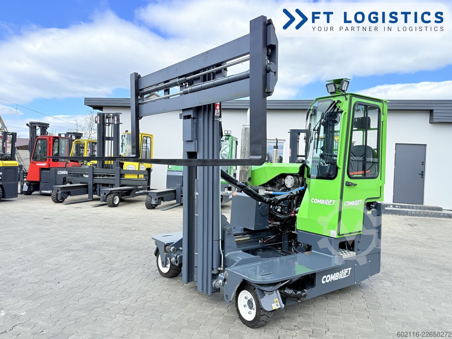 4-way forklift Combilift C3000 DIESEL TRIPLEX 5952 WFP FULL CABIN