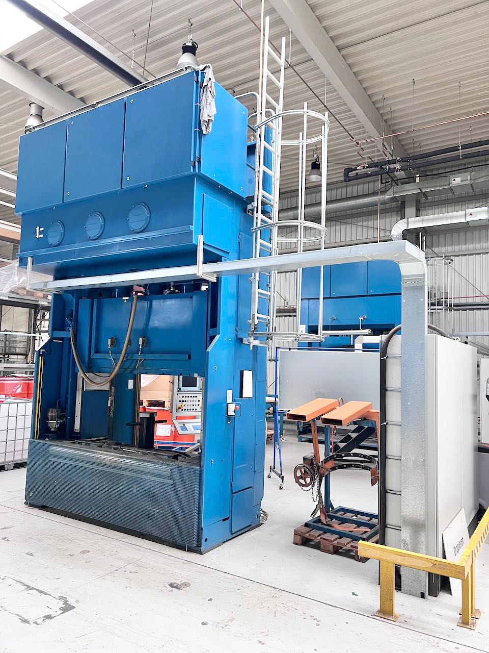 Presse hydraulique LAUFFER RKP 140
