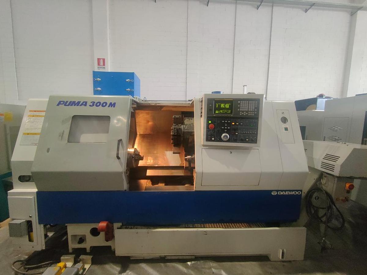 Tour motorisé cnc Daewoo PUMA 300 M d'occasion