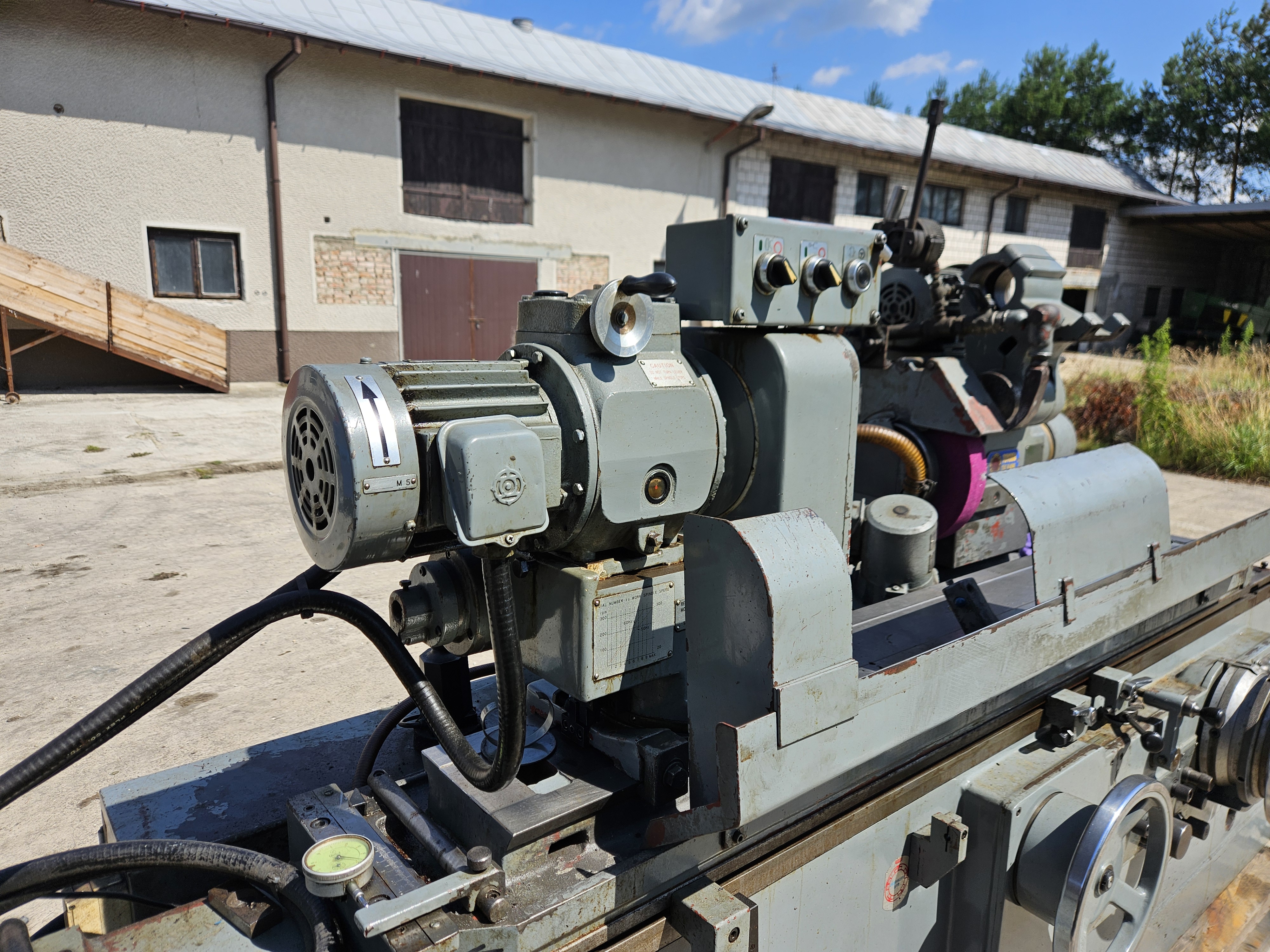 Rectifieuse cylindrique Toyoda GUP 30x100