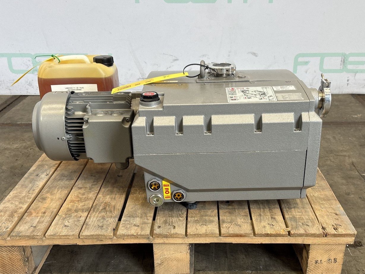 Ilmvac U 4.70F/K — Rotary vane pump (unused MoC: 2.4068) - Pompe à vide