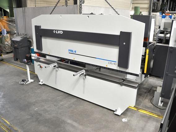 Presse plieuse LVD PPBL-H 135 ton x 4100 mm
