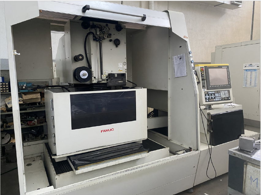 Machine d'électro-érosion par fil FANUC ALFA 1iD d'occasion