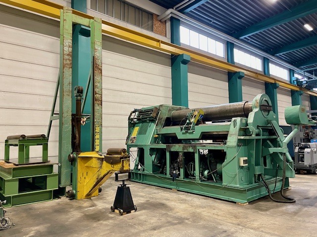 Rouleuse à 4 rouleaux Roundo PAS 550x3000 wCNC²
