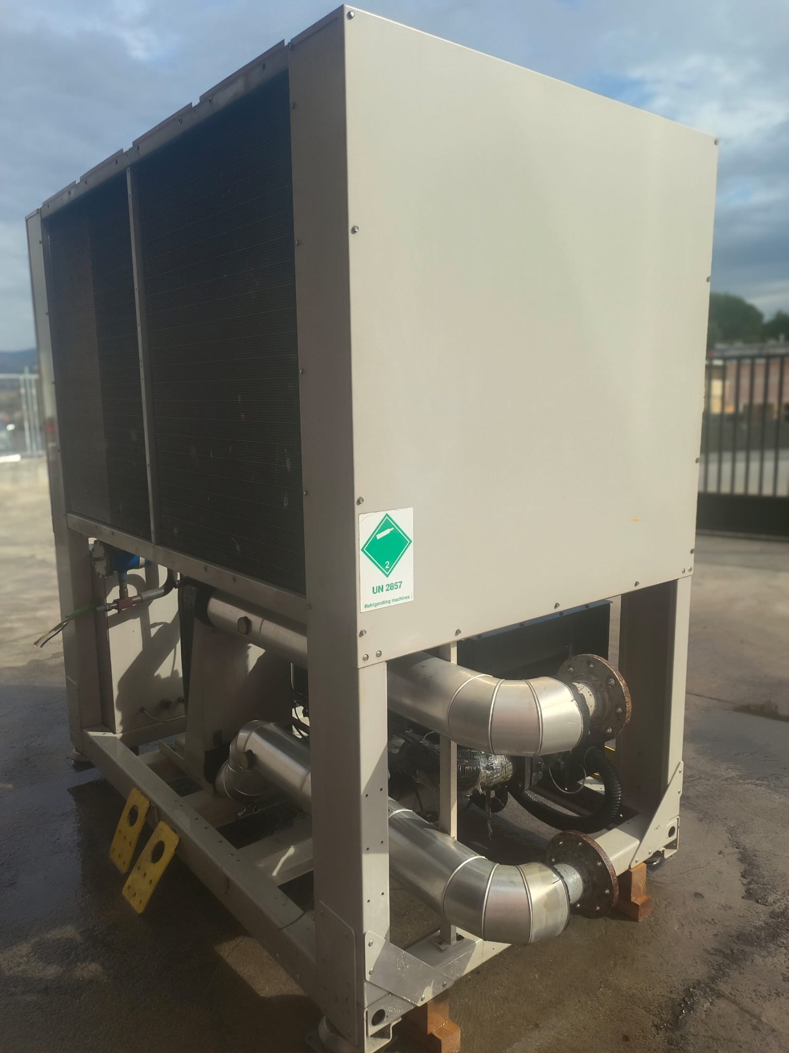 Refroidisseur Daikin EWAD100E
