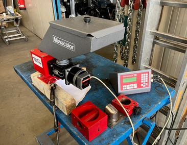 Machine pour le plastique MOVACOLOR 24