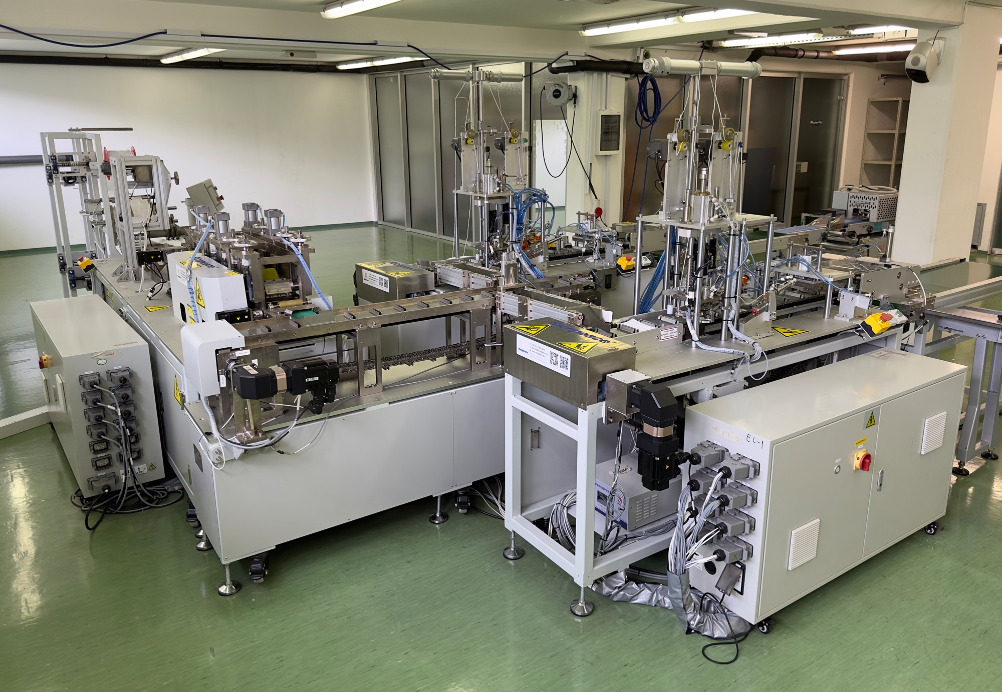 Ligne complète de production pharmaceutique ou médicale Richpeace Richpeace Automatic Medical Mask Production Line – RPUM-NF28