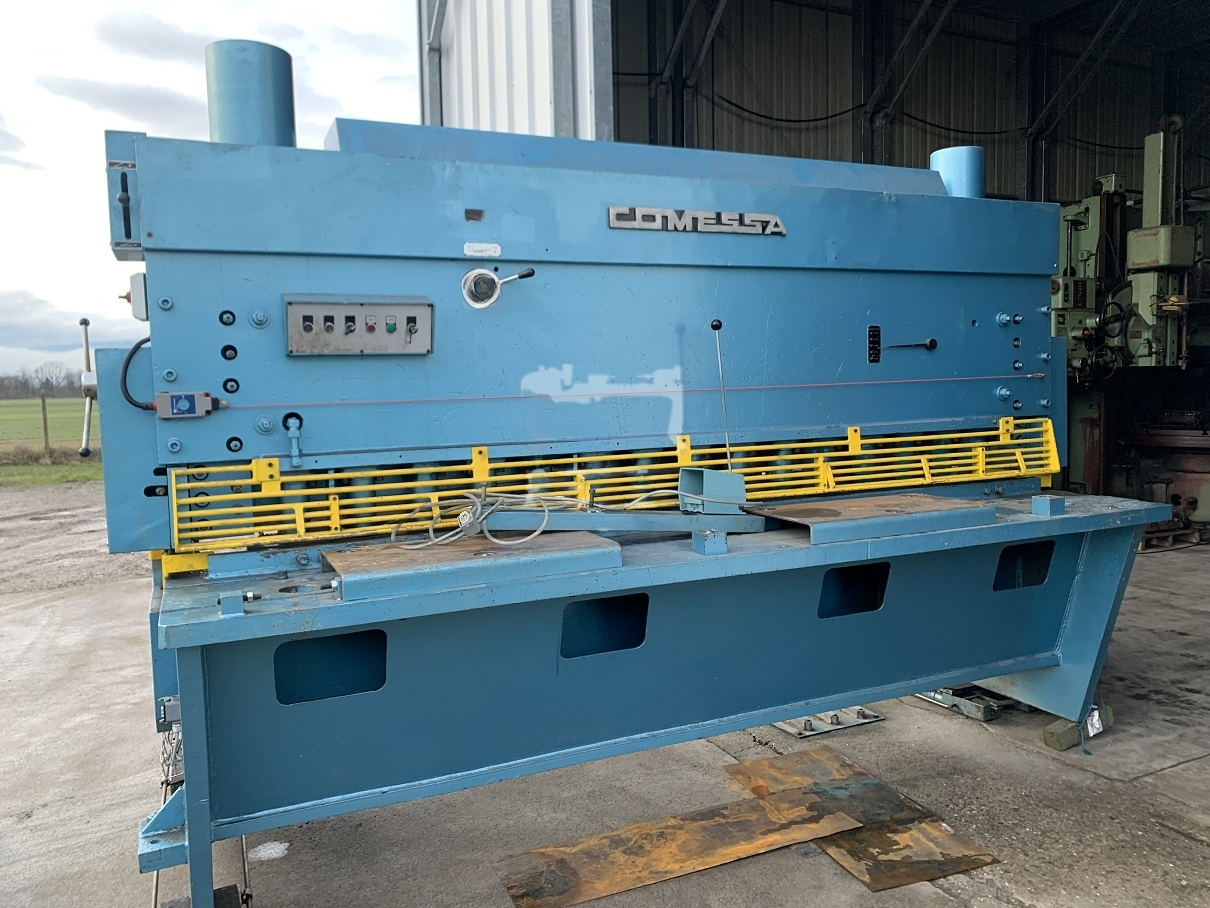 Cisaille guillotine hydraulique COMESSA CP 316 - 3000 x 16 mm