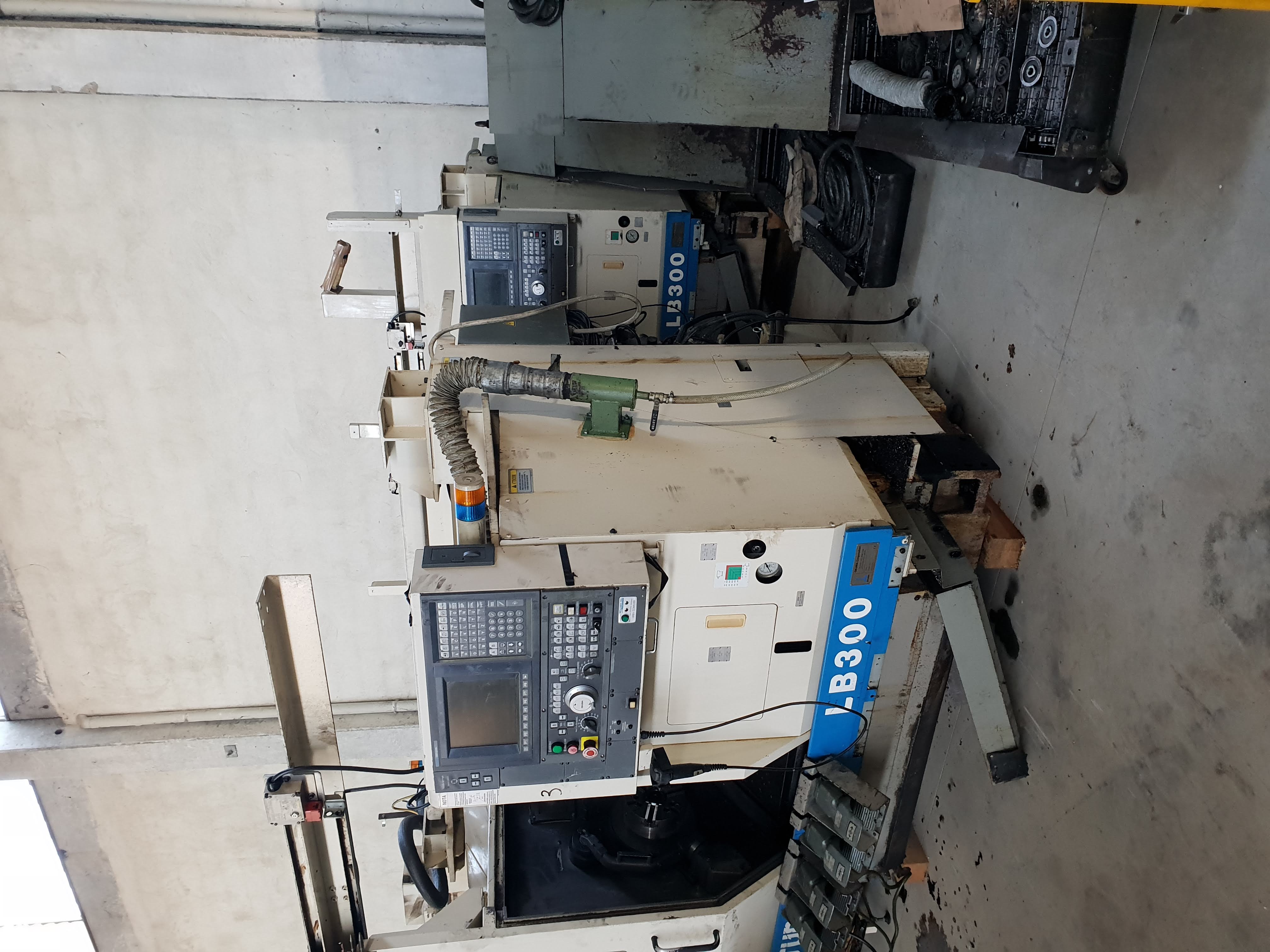 Tour cnc Okuma LB 300