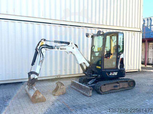 Mini excavator BOBCAT E26 / 2021 BJ / 2 x Löffel / 1.665 H