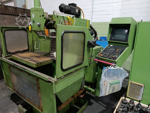 Universal Milling Machine STANKO SMO32TNC