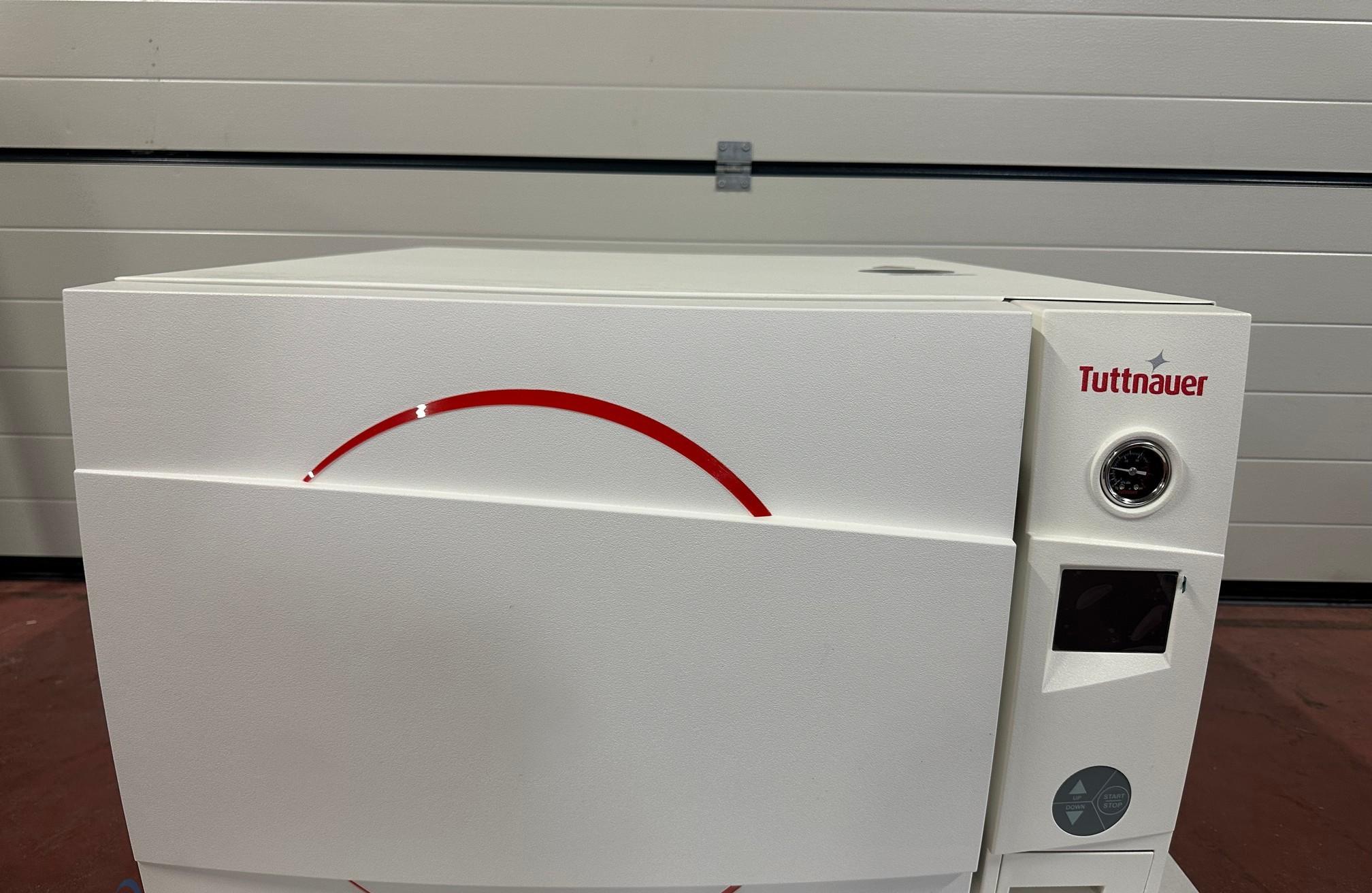 Autoclave TUTTNAUER 3850ELPV-D