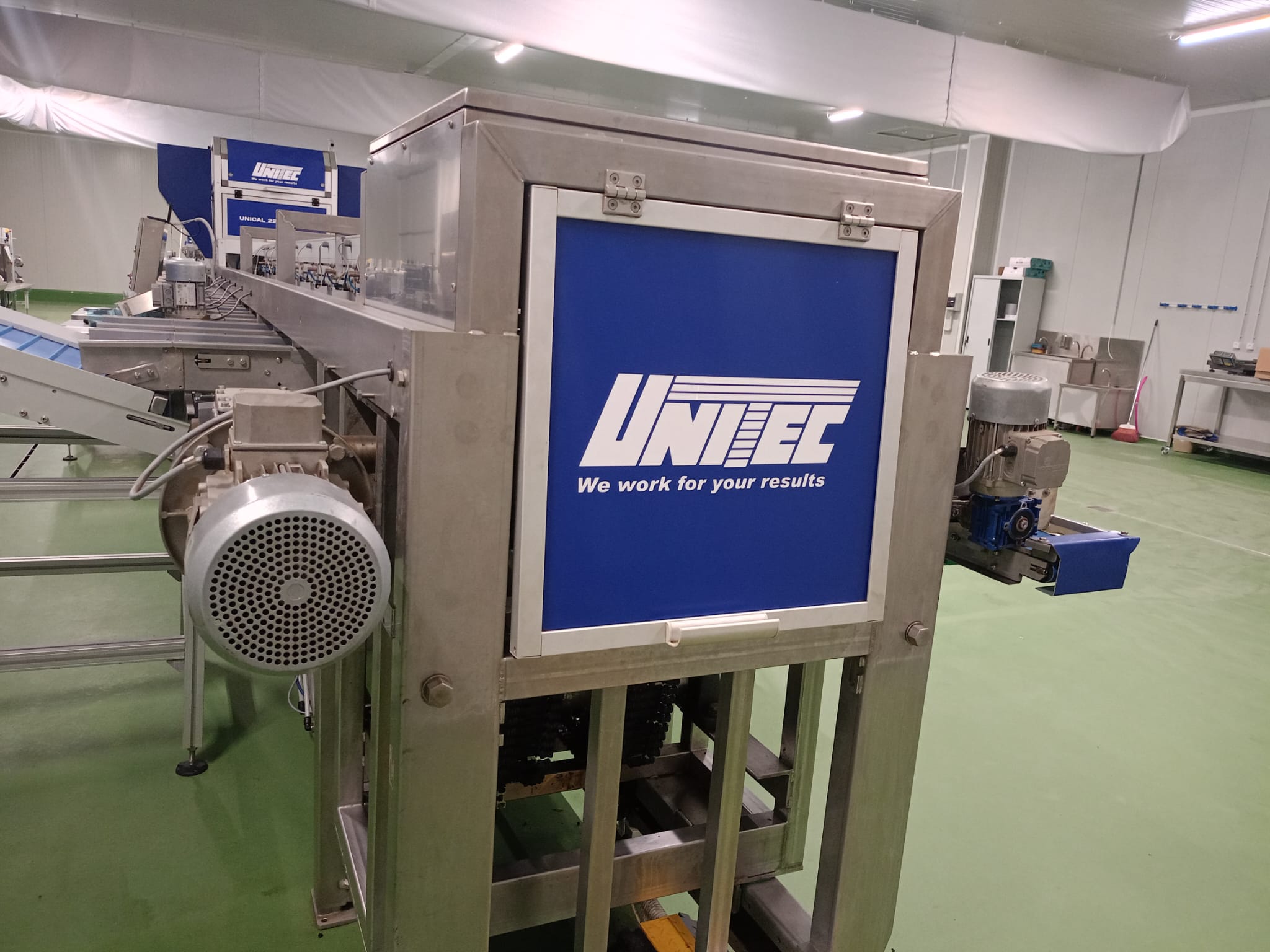 Alimentateur UNITEC UNITEC 4 LIGNES VISION 2