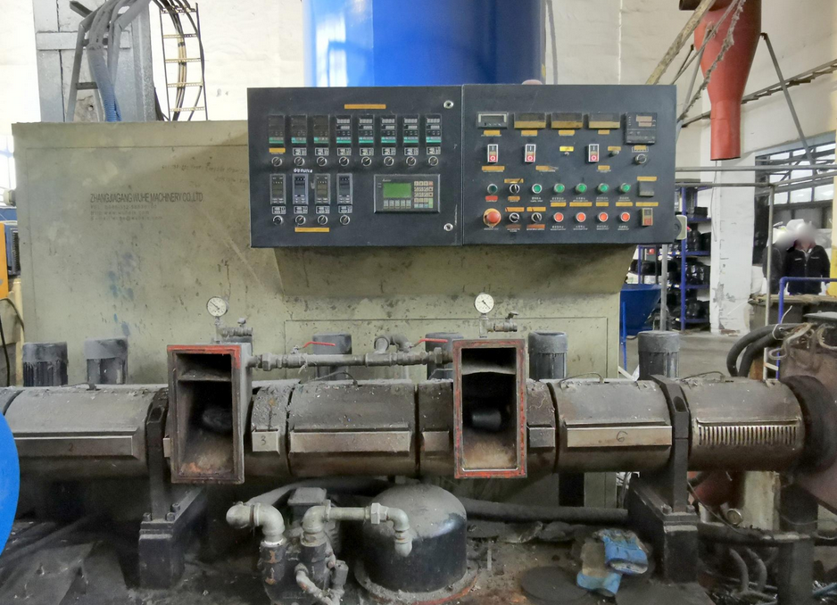 Extrudeuse monovis Zhangjiagang Wuhe Machinery PE 300